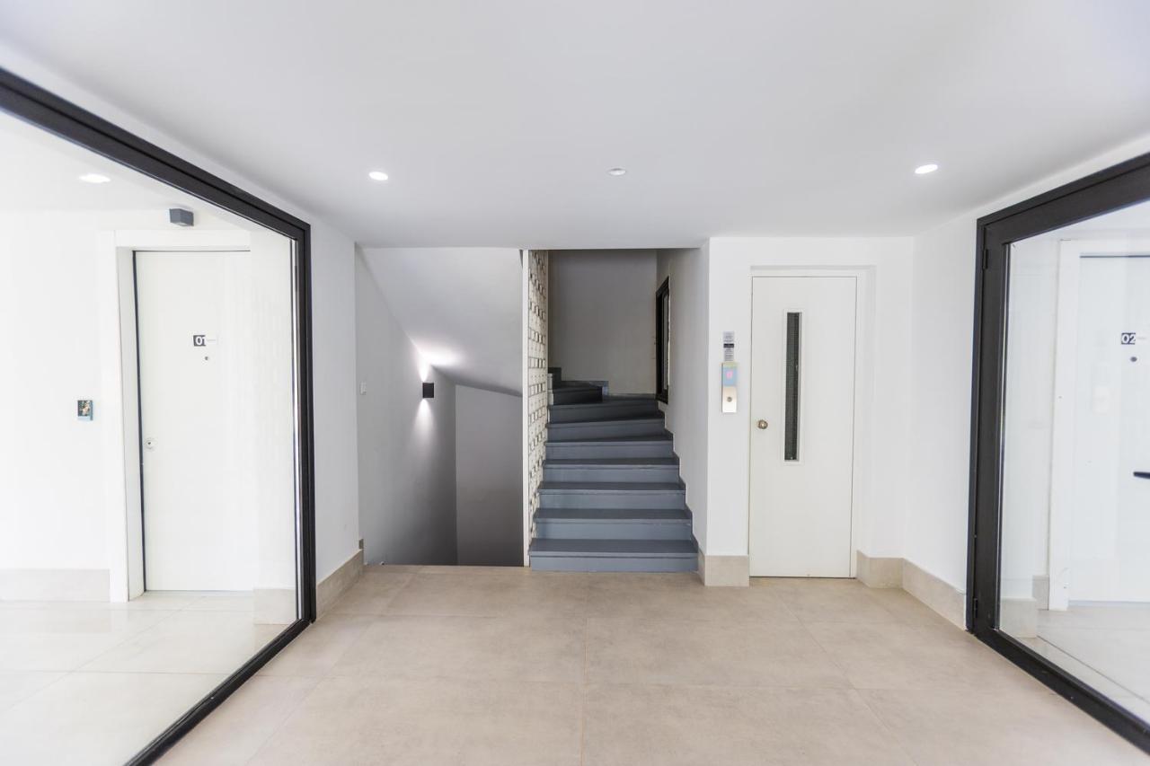Varkiza Luxury Suites By Raise Vári Eksteriør billede