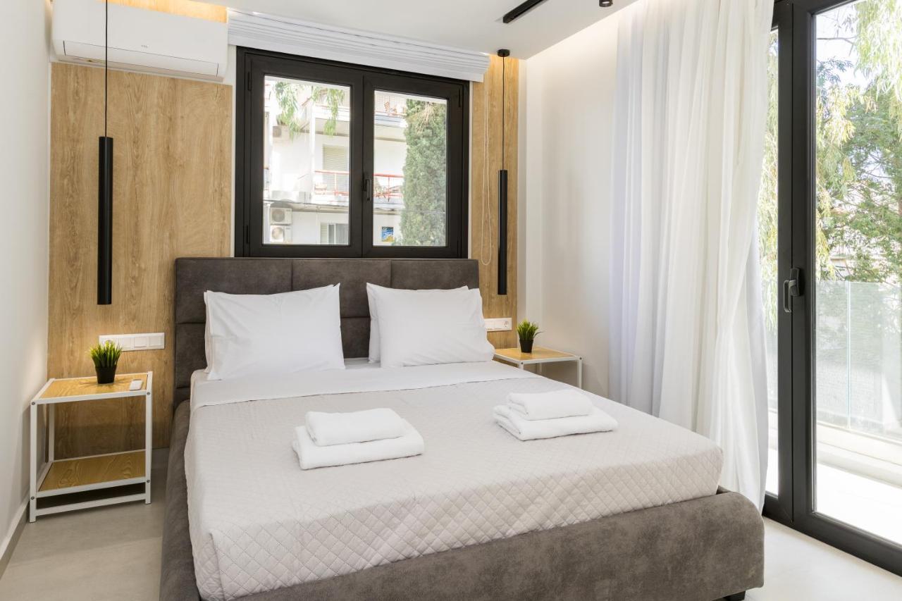 Varkiza Luxury Suites By Raise Vári Eksteriør billede