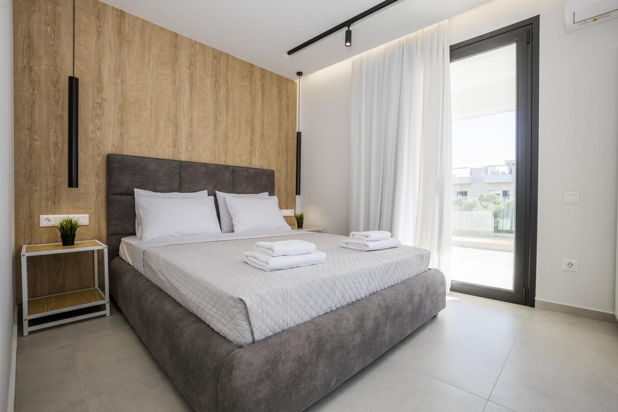 Varkiza Luxury Suites By Raise Vári Eksteriør billede