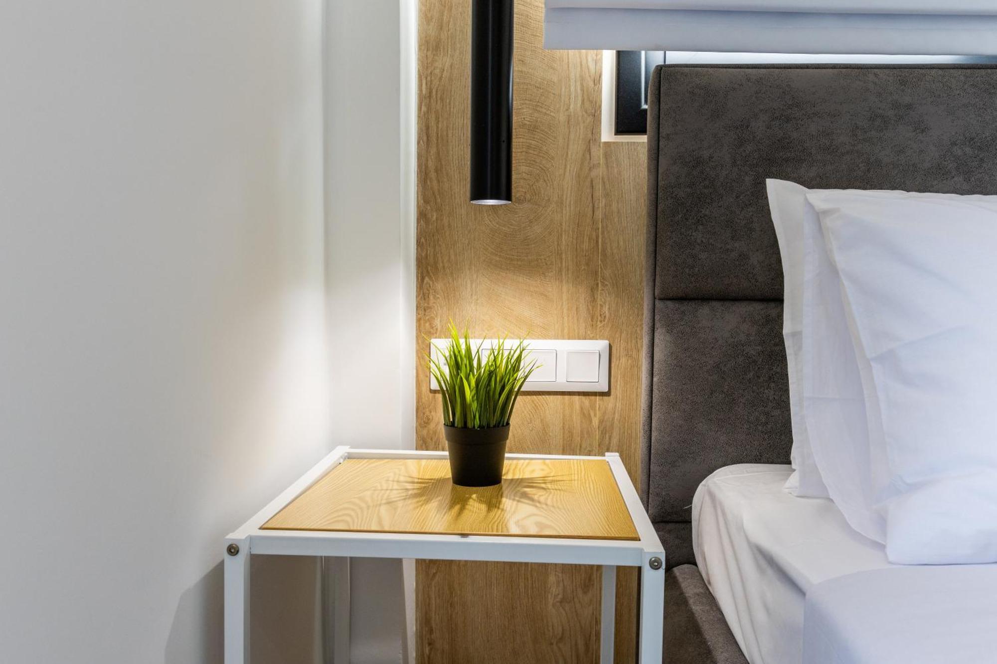 Varkiza Luxury Suites By Raise Vári Eksteriør billede
